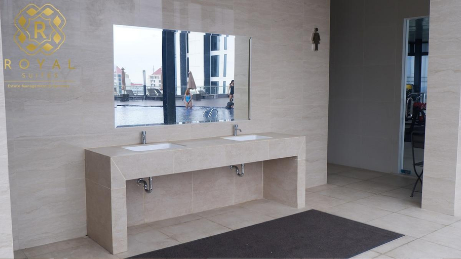 Bathroom 5, Meisterstadt Pollux Habibie Apartment by uhomeid, Batam