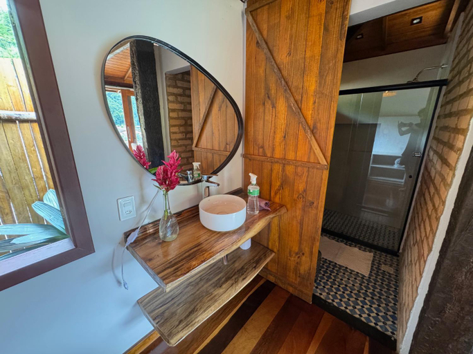 Bathroom 3, I'Lumiar Loft, Nova Friburgo