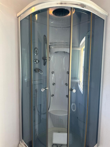 Bathroom 2, Spa Suite, Cagliari