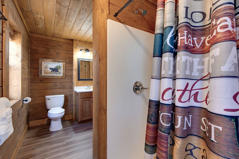 Bathroom 3, Lasting Impressions by Jackson Mountain Rentals, Sevier
