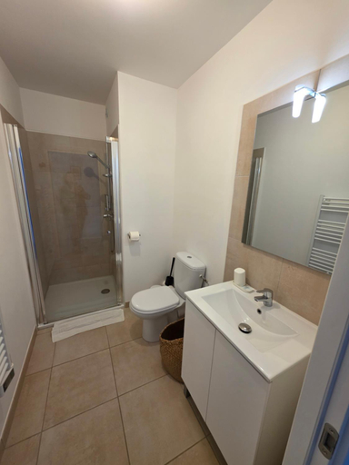 Bathroom 2, Residence Marina di Bravone, Haute-Corse