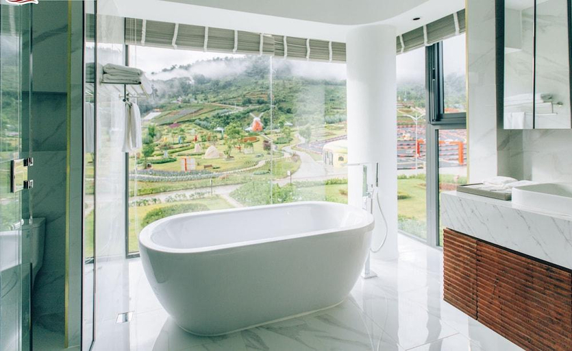 Bathroom 3, Rung Thong Nui Voi Villa & Resort, Đức Trọng