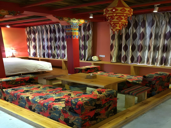 Bedroom, Ruo Chujian Youth Hostel, Lhasa