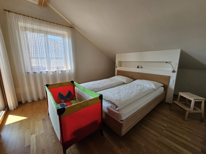 Bedroom 2, Versigglhof, Bolzano