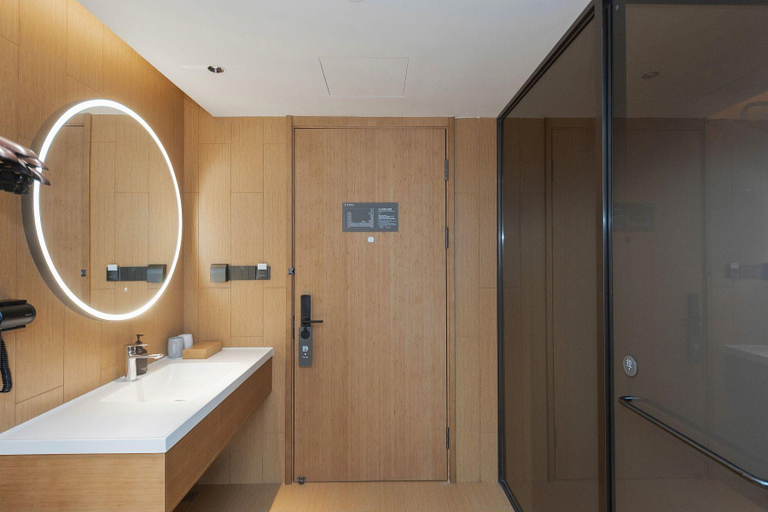 Bathroom 4, JI Hotel Haimen Wenfeng World, Nantong