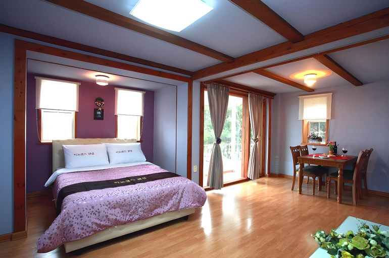 Others 5, Innocence Pension, Taean