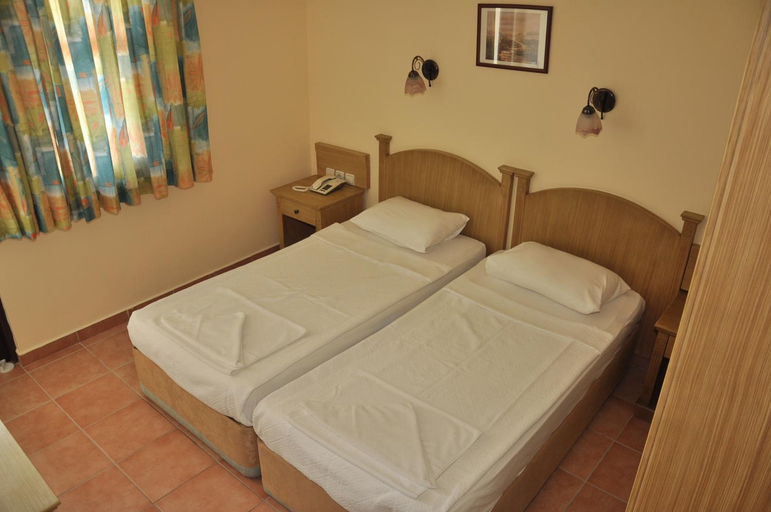 Bedroom 2, Amber-Rose Apart Hotel, Alanya