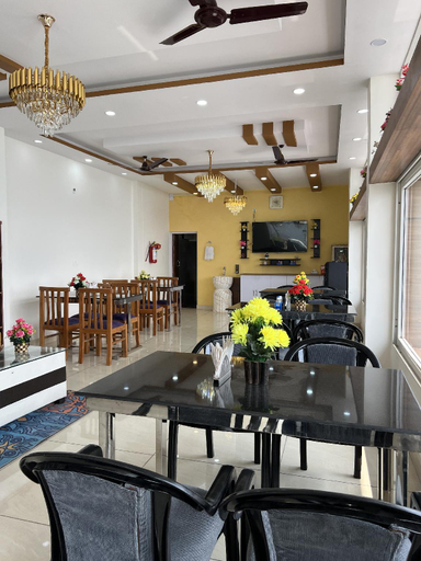 Food & Drinks 5, Dhurva Hotel & Resorts , Garhwal