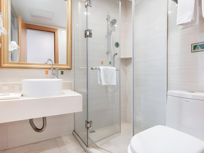 Bathroom 3, Vienna Hotel Changsha Wuyi Avenue Railway Station, Changsha