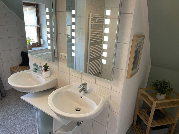 Bathroom 4, Ferienhaus Hopfental, Kelheim
