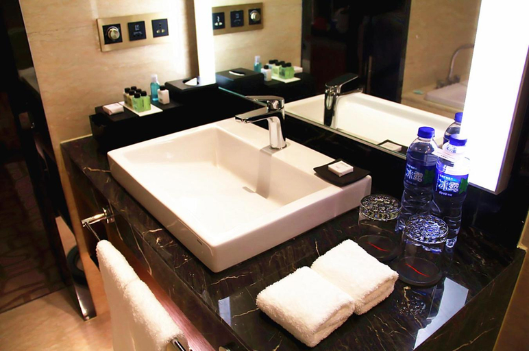 Bathroom 5, Swiss Grand Nanchang, Nanchang