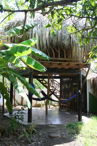 Others 5, Hostel Nugeku, San Onofre