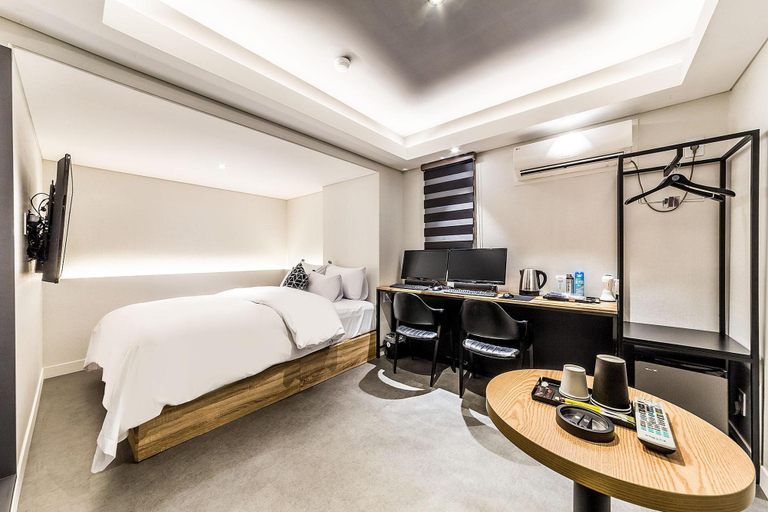 Bedroom 3, Hotel A, Gangseo