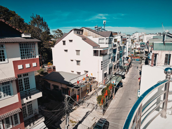 Exterior & Views, Hostel Khanh Huong 2, Đà Lạt
