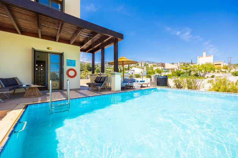 Facilities 4, Villa Elena, South Aegean