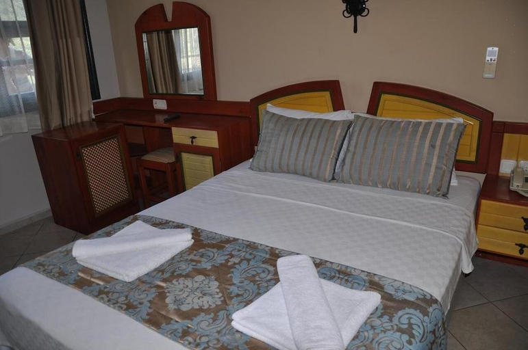 Bedroom 3, Belle Vue Hotel Ölüdeniz, Fethiye