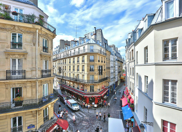 Others 5, HARPE, Paris