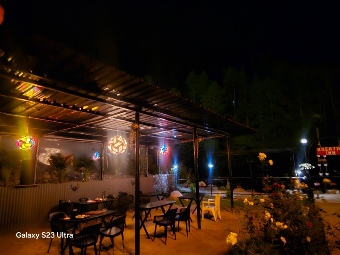 Food & Drinks 4, Breathe Inn Stay, Kullu