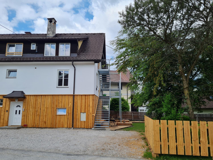 Others 2, Gastehaus Zeitraum, Liezen