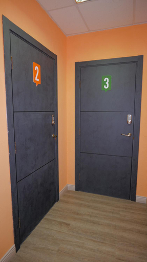 Others 4, Elhostel, Ekaterinburg gorsovet