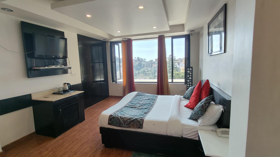 Bedroom 2, Hotel Jungle Hut, Kangra