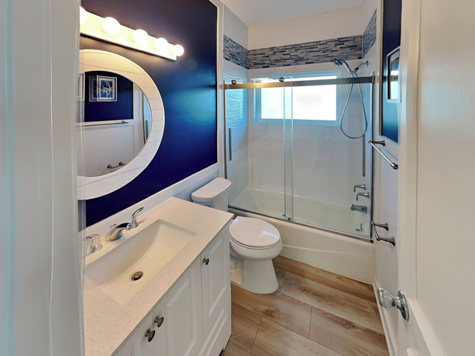 Bathroom 4, Ocean Pearl by Distinctive Beach Rentals, Saint Johns
