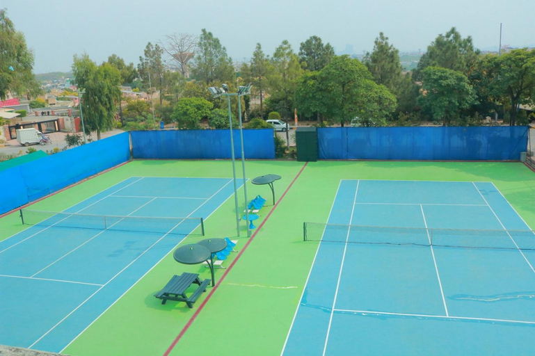 Sport & Beauty 5, Safari Club 1, Islamabad