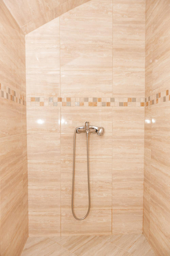 Bathroom 4, Vila Nikezic