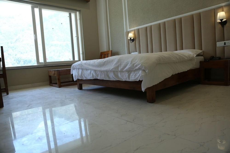 Bedroom 2, Raja Ji Hotels, Uttarkashi