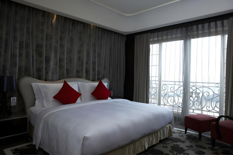 Bedroom 3, Chateau Star River Hotel, Guangzhou