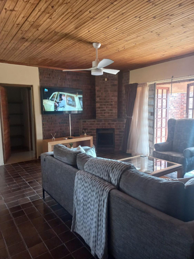 Others 5, TheManqeleEstate, Umgungundlovu