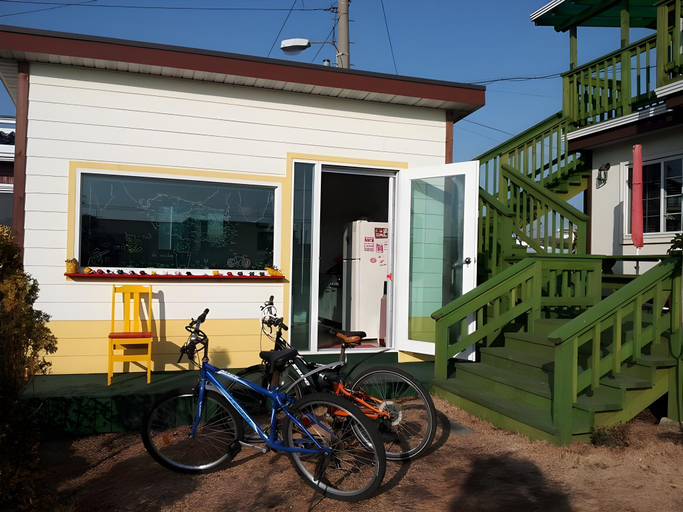 Exterior & Views, Daejeong Pension, Seogwipo