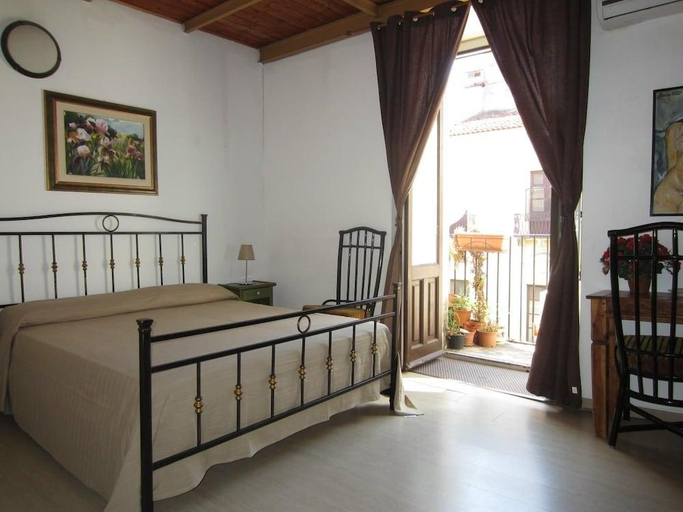 Bedroom 3, I Vespri, Catania