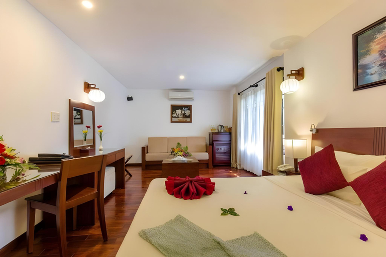 Bedroom 3, Vinh Hung Riverside Resort, Da Nang