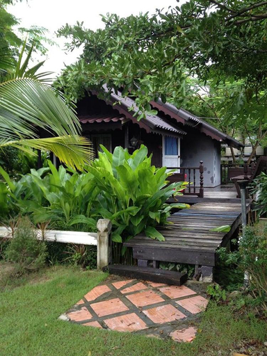 Others 3, Kannawat Resort, Ban Na