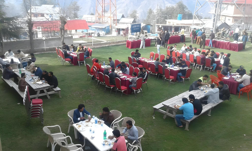 Food & Drinks, Lalazar Family Resort, Hazara