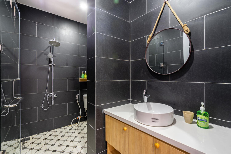 Bathroom 5, Athena Beach Villa - 4BR - Walk to My Khe Beach, Da Nang