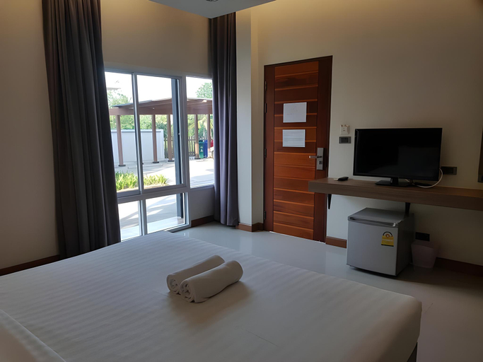 Bedroom 2, At Muangploy Resort, Bo Phloi