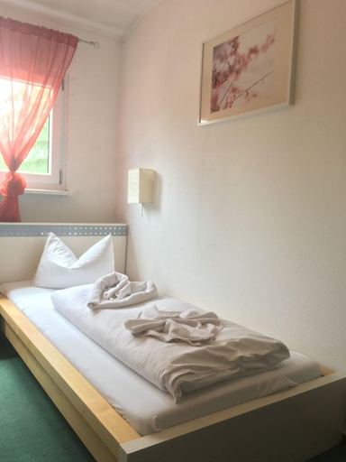 Bedroom 2, Schönenberger Hof, Konstanz