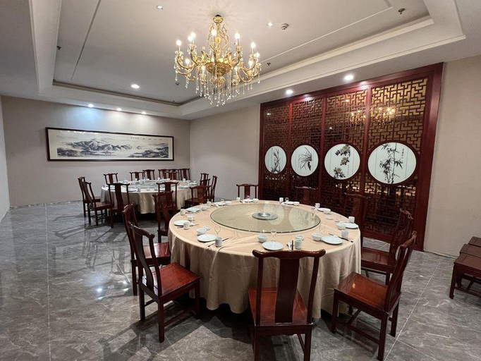 Food & Drinks 5, Yishui Longgang Hotel (Yishui River Bridge Scenic Spot), Linyi