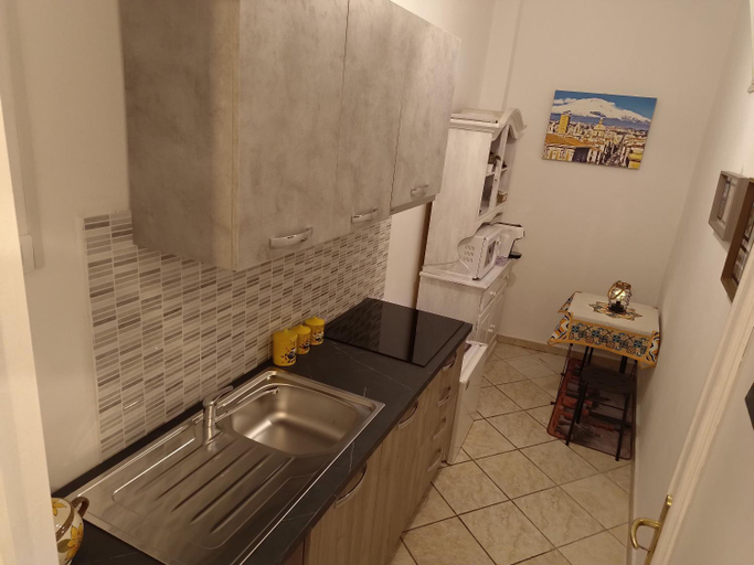Others 4, G&G home, Catania