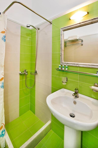Bathroom 3, Pension Petros, South Aegean