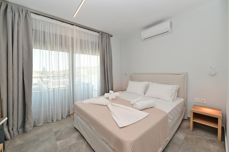 5, Agios Nikolaos Villas, Central Macedonia