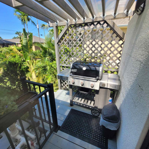 Others 3, 2 Private Cabanas with a private Pool and outdoor kitchen, Lee
