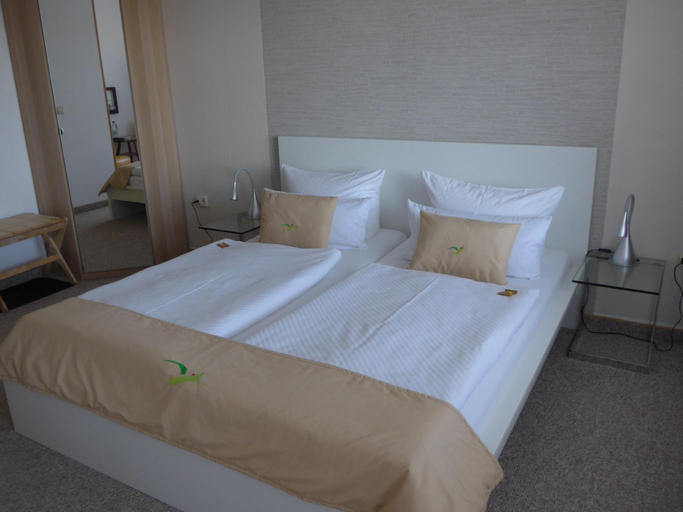 Bedroom 2, Pension Talblick Bad Grund, Osterode am Harz