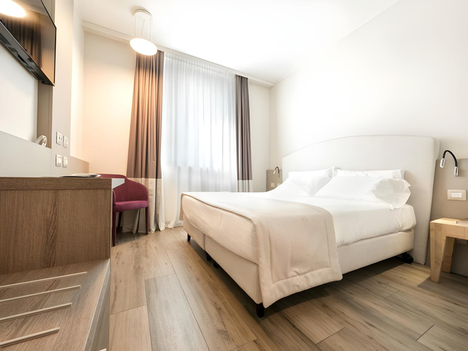 Bedroom 3, DB Hotel Verona, Verona