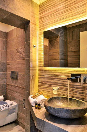 Bathroom 4, Elia Palazzo Hotel, Crete