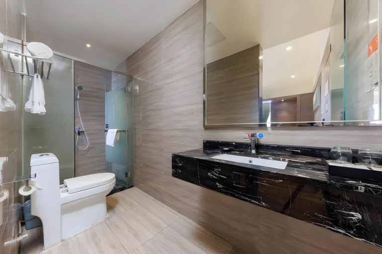 Bathroom 2, Amigo Hotel - Shenzhen Gongming, Shenzhen