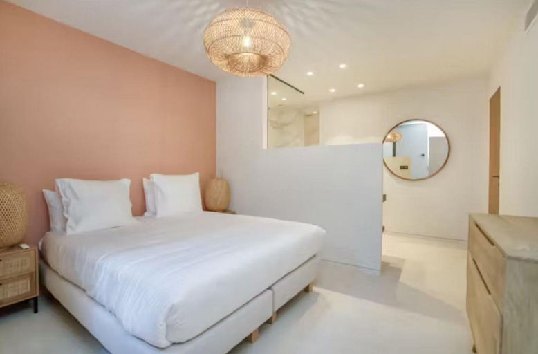 Bedroom 2, Maison Palmeraie Nice, Alpes-Maritimes