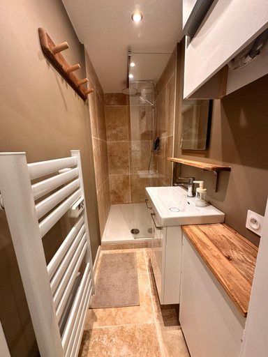 Bathroom 3, La maison d'HamiH "Gite et Chambres d'hotes, Gard